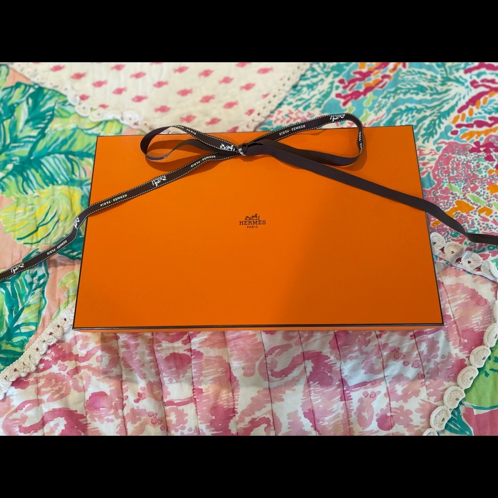 Hermes box